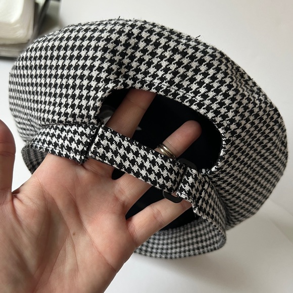 For­ev­er 21 Houndstooth Print Beret NWOT - Picture 8 of 12
